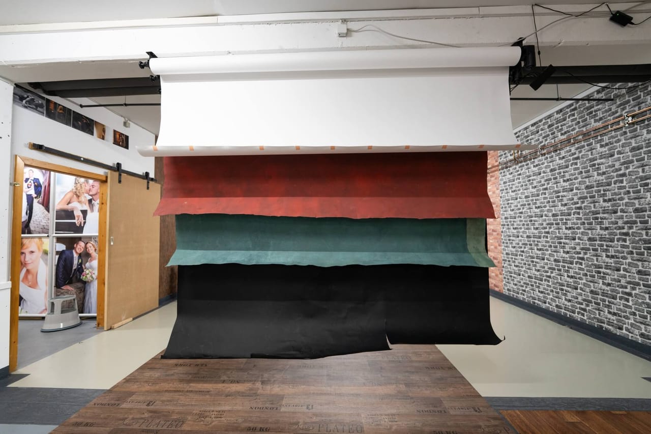 PR Arts photo studio Oberstenfeld — hand-painted canvas backdrops