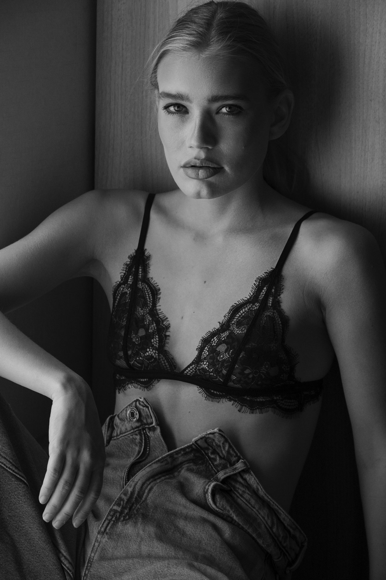 Mathilde Dottir — Dessous, Boudoir-Stil