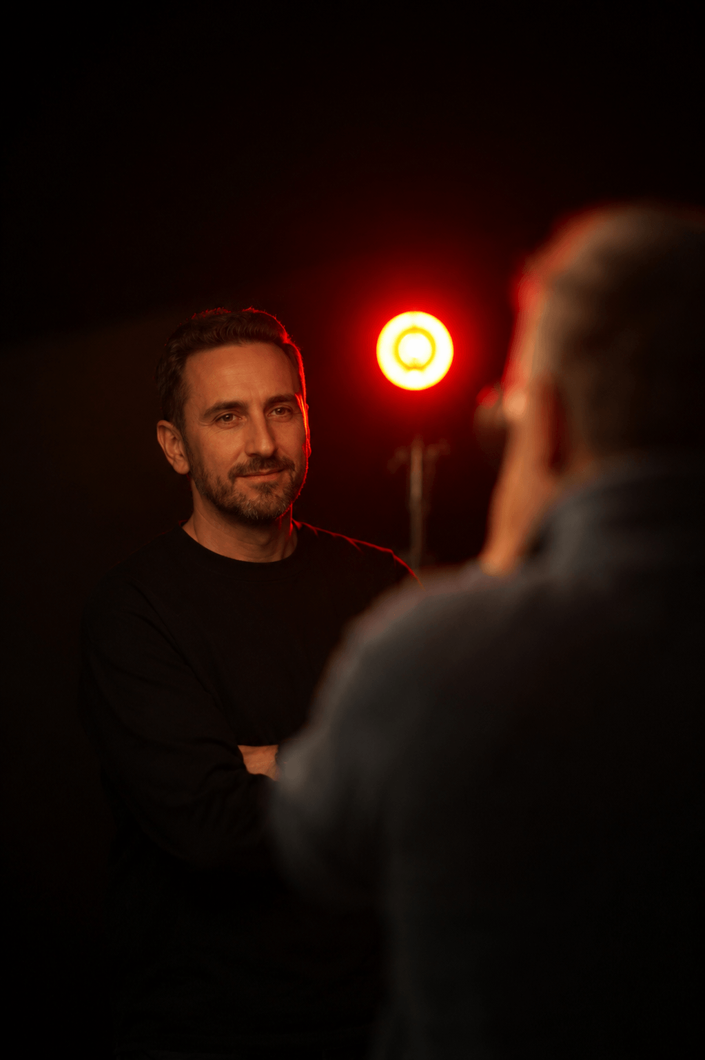 Einzelcoaching im PR-Arts Studio — Patrick erklärt Licht-Setup